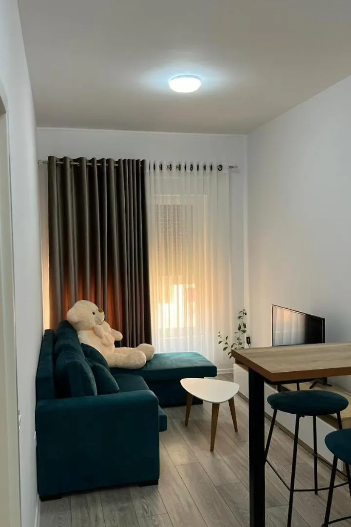 Ak Apartments ティラナ